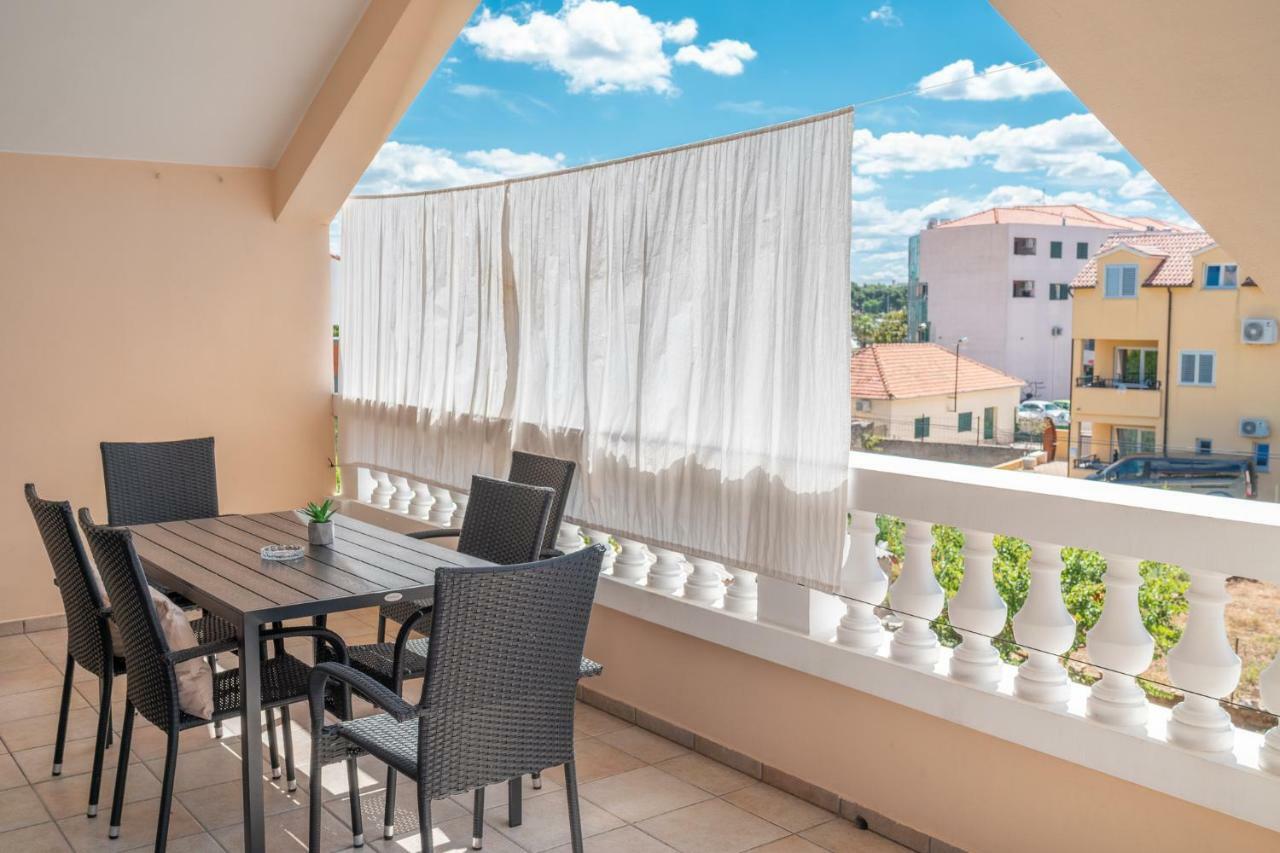 Apartments Janjac Vodice Exterior photo